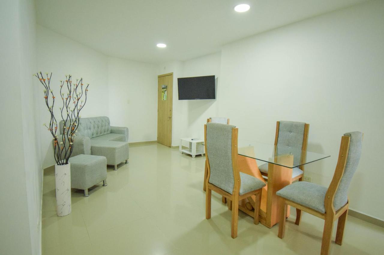 Salomé Aparment 2c *